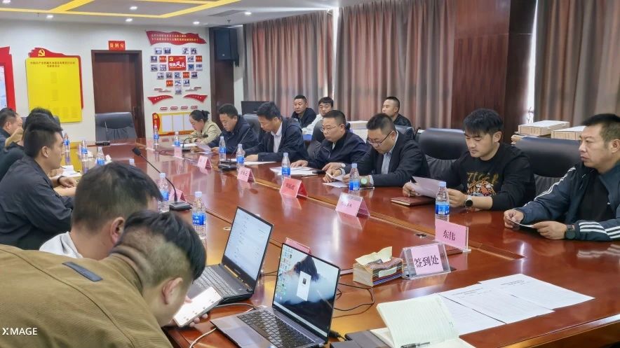 色尼区草原承包经营确权登记颁证工作完成市级初验.jpg